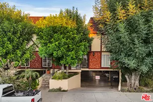 7422 Hazeltine Ave, Van Nuys, CA 91405 - Photo 1