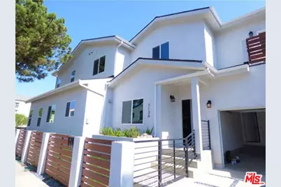 1136 S Queen Anne Pl, Los Angeles, CA 90019 - Photo 1