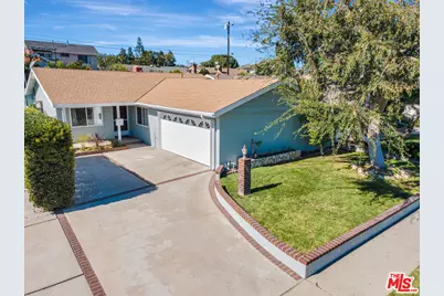 1817 Roseglen Ave, San Pedro, CA 90731 - Photo 1