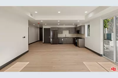 118 N Orlando Ave #101, Los Angeles, CA 90048 - Photo 1