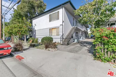 2435 2nd St #2, Santa Monica, CA 90405 - Photo 1