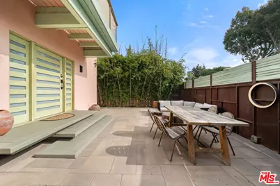 621 Rose Ave #623 1/2, Venice, CA 90291 - Photo 1