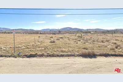 5675 Pearblossom Hwy, Palmdale, CA 93552 - Photo 1