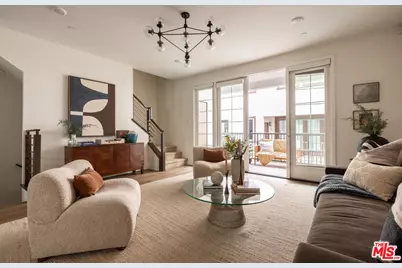 129 S Cessna Ln, Los Angeles, CA 90042 - Photo 1