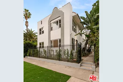 5729 Carlton Way #1/4, Los Angeles, CA 90028 - Photo 1