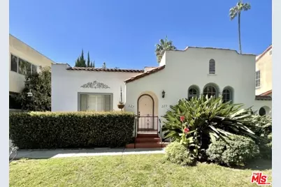 227 N Swall Dr, Beverly Hills, CA 90211 - Photo 1