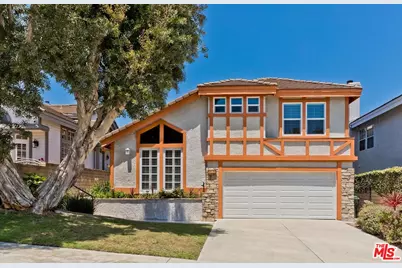 7557 W 82nd St, Playa del Rey, CA 90293 - Photo 1