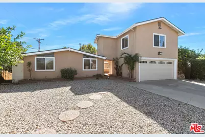 20500 Archwood St, Winnetka, CA 91306 - Photo 1