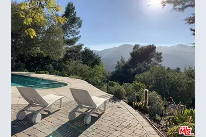 21277 Entrada Rd, Topanga, CA 90290 - Photo 1