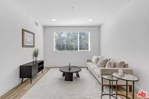 10824 Blix St, Toluca Lake, CA 91602 - Photo 1