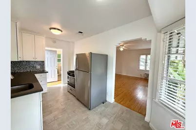 1155 N Genesee Ave, West Hollywood, CA 90046 - Photo 1