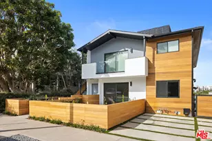 2918 3rd St, Santa Monica, CA 90405 - Photo 1