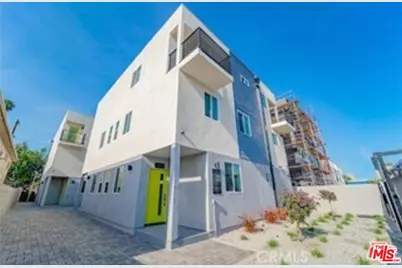 1870 W 20th St, Los Angeles, CA 90007 - Photo 1