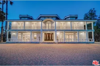 23135 Dolorosa St, Woodland Hills, CA 91367 - Photo 1