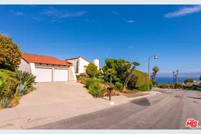 3636 Malibu Country Dr, Malibu, CA 90265 - Photo 1