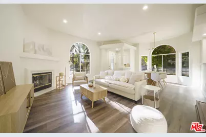 4520 Pennsylvania Ave #119, La Crescenta, CA 91214 - Photo 1