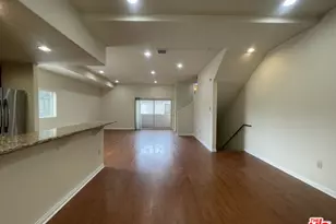 15024 Magnolia Blvd, Sherman Oaks, CA 91403 - Photo 1