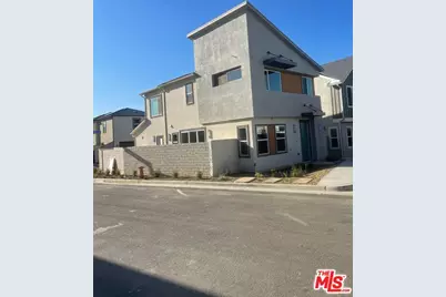 27054 Trail View Ln, Valencia, CA 91381 - Photo 1