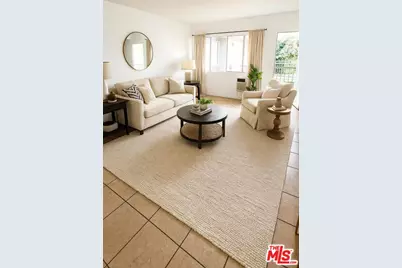 8800 Cedros Ave #219, Panorama City, CA 91402 - Photo 1