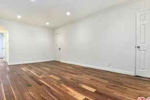 1112 N Olive Dr, West Hollywood, CA 90069 - Photo 1