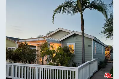 215 Portland Ave, Huntington Beach, CA 92648 - Photo 1