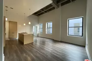 727 W 7th St, Los Angeles, CA 90017 - Photo 1