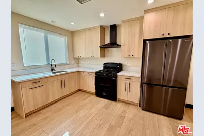 7309 Yarmouth Ave #1/2, Reseda, CA 91335 - Photo 1