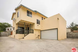 705 N Dillon St, Los Angeles, CA 90026 - Photo 1