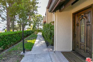 9520 Via Tivoli, Burbank, CA 91504 - Photo 1