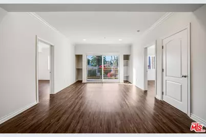 3328 Oakhurst Ave #103, Los Angeles, CA 90034 - Photo 1