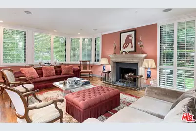 300 N Swall Dr #107, Beverly Hills, CA 90211 - Photo 1