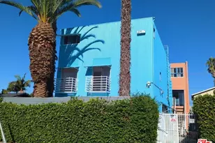 915 Broadway St #3, Venice, CA 90291 - Photo 1