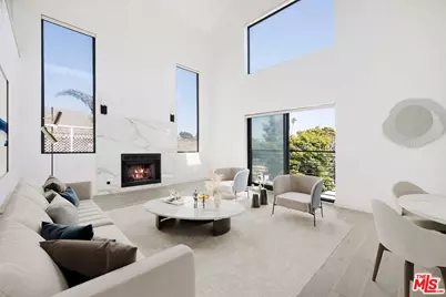 2225 4th St #B, Santa Monica, CA 90405 - Photo 1