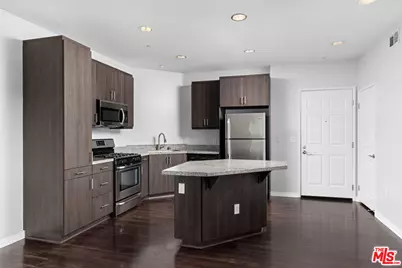 1408 W Washington Blvd #308, Los Angeles, CA 90007 - Photo 1