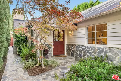 5107 Colfax Ave, Valley Village, CA 91601 - Photo 1