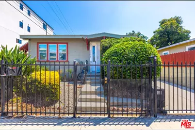 1514 W 30th St, Los Angeles, CA 90007 - Photo 1