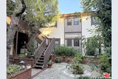 15457 Moorpark St #6, Sherman Oaks, CA 91403 - Photo 1