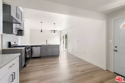 11243 Hulme Ave, Lynwood, CA 90262 - Photo 1