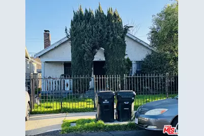 620 W 42nd Pl, Los Angeles, CA 90037 - Photo 1