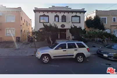 1120 W 42nd St, Los Angeles, CA 90037 - Photo 1