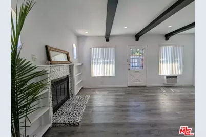 18820 Roscoe Blvd, Northridge, CA 91324 - Photo 1