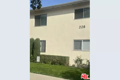 228 S Doheny Dr #4, Beverly Hills, CA 90211 - Photo 1