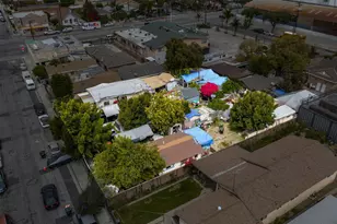 1819 E 66th St, Los Angeles, CA 90001 - Photo 1