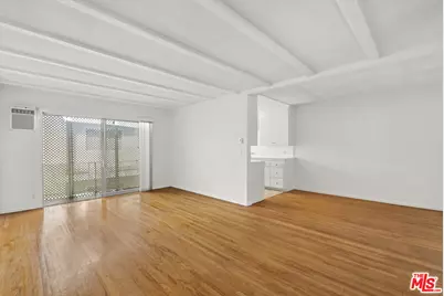 923 N San Vicente Blvd #6, West Hollywood, CA 90069 - Photo 1