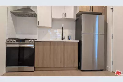 1125 Lodi Pl, Los Angeles, CA 90038 - Photo 1