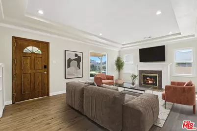 237 W Kelso St, Inglewood, CA 90301 - Photo 1