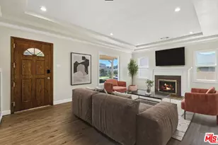 237 W Kelso St, Inglewood, CA 90301 - Photo 1