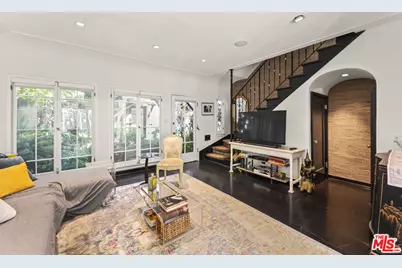 7915 Norton Ave #1/8, West Hollywood, CA 90046 - Photo 1