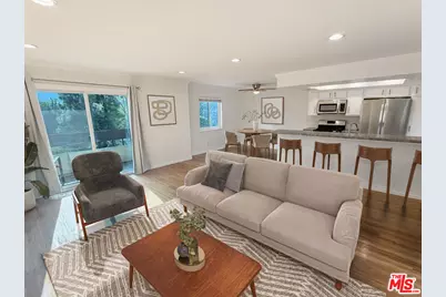 2700 Cahuenga Blvd #2209, Los Angeles, CA 90068 - Photo 1