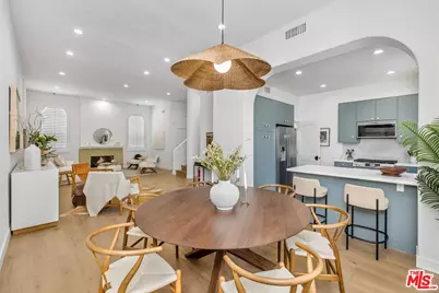 14234 Dickens St #2, Sherman Oaks, CA 91423 - Photo 1